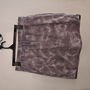 Earth Yoga Susan Komen skort size large.